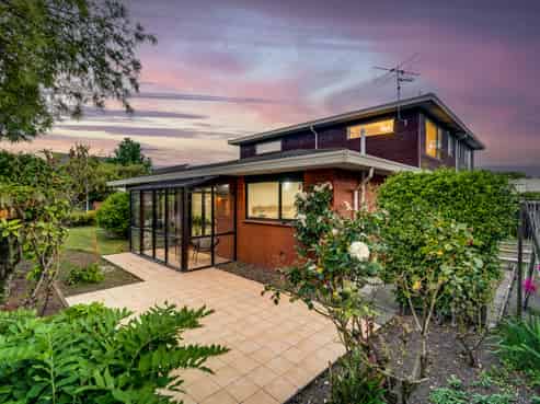 2 Rubens Place, Burnside