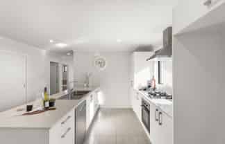  62 Benjamin Avenue, Rototuna