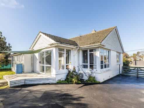 5 Doreen Street, Aranui