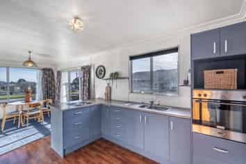 83 Racecourse Road, GLENGARRY