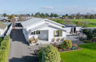 2 Naples Street, Martinborough