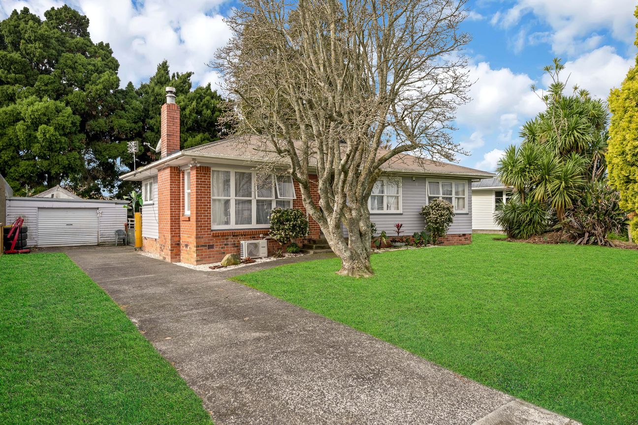 Opportunities knock , 923 m² land…Must Sell – pohled 2