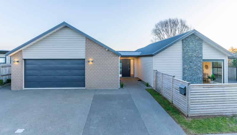 47 Hudson Place, Paraparaumu