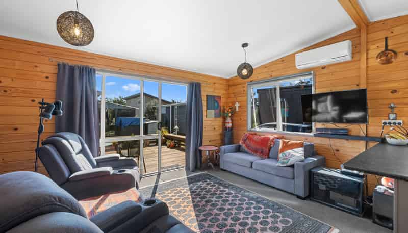 F8/71 Moir Street, Mangawhai