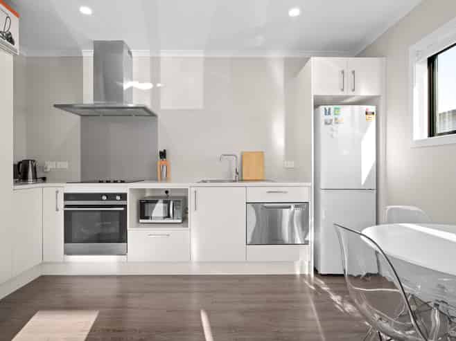 1/17 Vialou Street, Hamilton Central