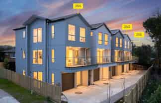 26E Trojan Crescent, New Lynn