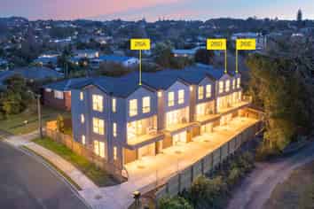 26E Trojan Crescent, New Lynn