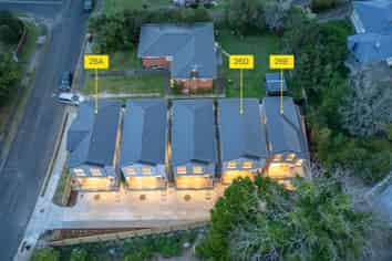 26E Trojan Crescent, New Lynn