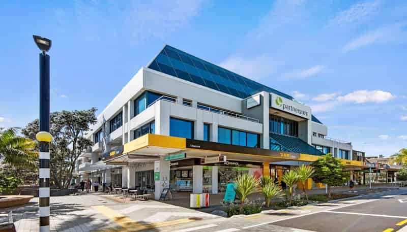 Level 2/33-45 Hurstmere Road, Takapuna
