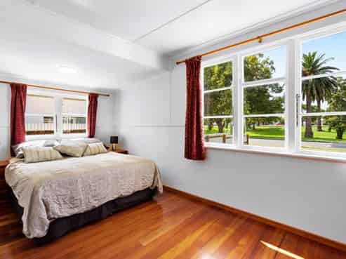 54 Douglas Mclean Avenue, Marewa