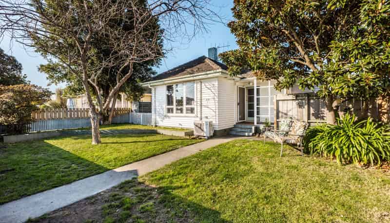 1/64 Riverbend Road, Maraenui