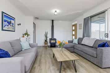 806A Riverslea Road North, Parkvale