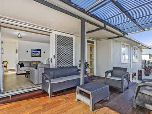 806A Riverslea Road North, Parkvale