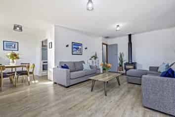 806A Riverslea Road North, Parkvale