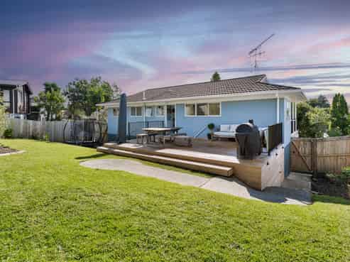 6 Wi Apo Place, Wellsford