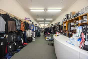 Sutherlands Men's & Ladies Wear