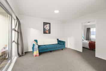 1/154 Onepu Road, Lyall Bay