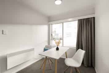 1/154 Onepu Road, Lyall Bay