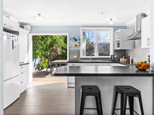 289 Kennedy Road, Onekawa