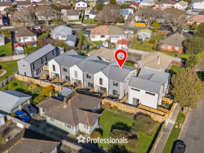 16 Sladden Street, Naenae