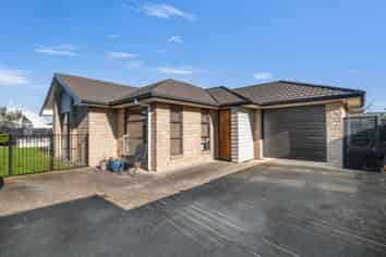 61A Surrey Road, Springvale