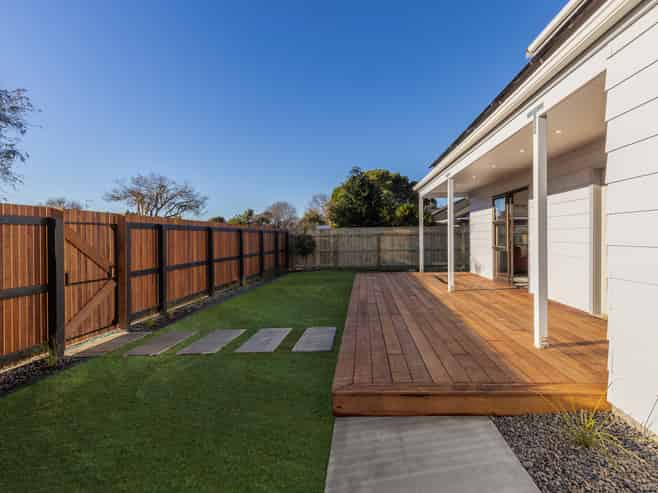 102 Langdale Avenue, Paraparaumu