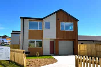 23 Quentin Drive, Hamilton Lake