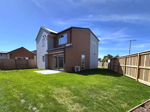 23 Quentin Drive, Hamilton Lake