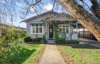 6 Davy Street, Carterton