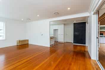 19 Meola Road, Westmere