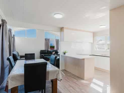 10 Bremridge Place, Melville
