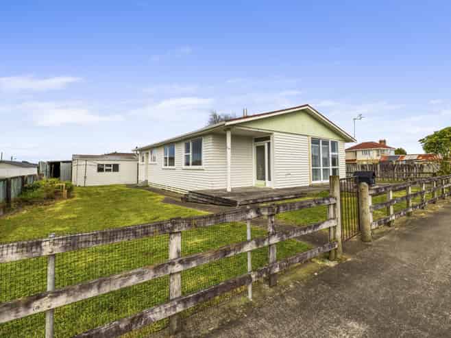 5 & 5a London Street, Eltham