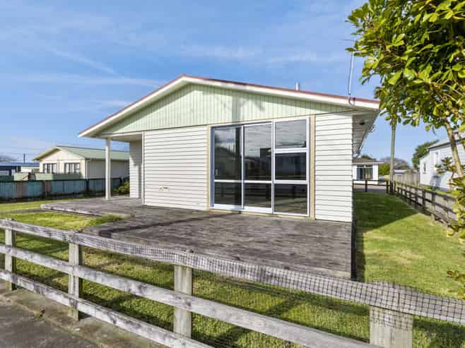 5 & 5a London Street, Eltham