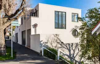 10 Upland Road, Kelburn