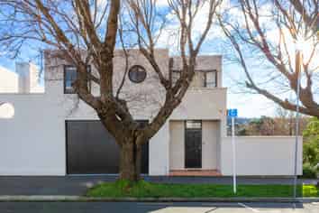 10 Upland Road, Kelburn