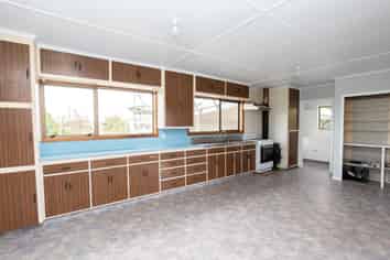 18 Orchard East Road, Ngatea