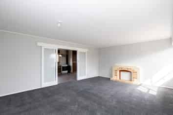 18 Orchard East Road, Ngatea
