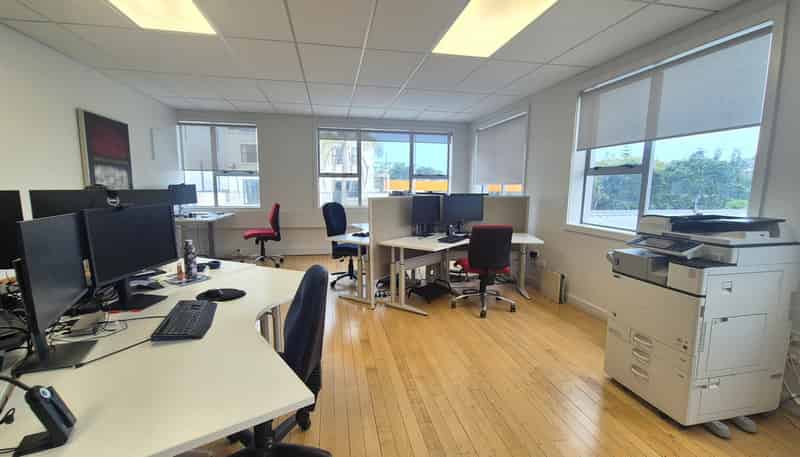 Level 1/368 Beach Road, Mairangi Bay