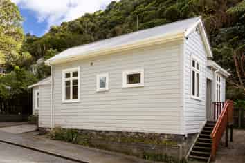 94 Holloway Road, Aro Valley