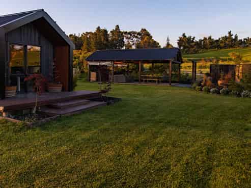 183 Terrace Road, Cust