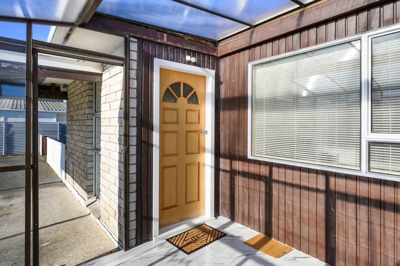 LOW MAINTENANCE LIVING AT ITS BEST - Widok 4