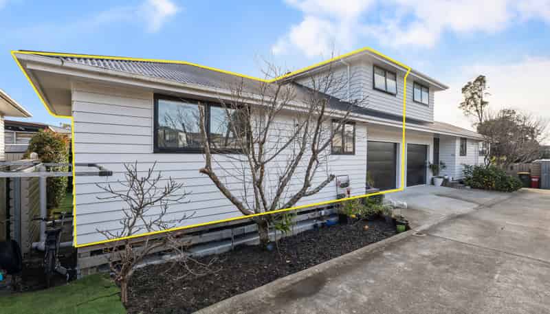 52A Waipani Road, Te Atatu Peninsula