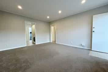 8/18 Harding Avenue, Mount Wellington