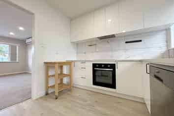 8/18 Harding Avenue, Mount Wellington