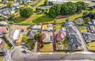 13 Julian Place, Otara