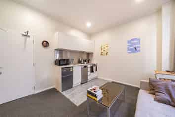 18/3 Edward Street, Wellington Central