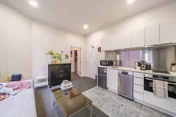 18/3 Edward Street, Wellington Central