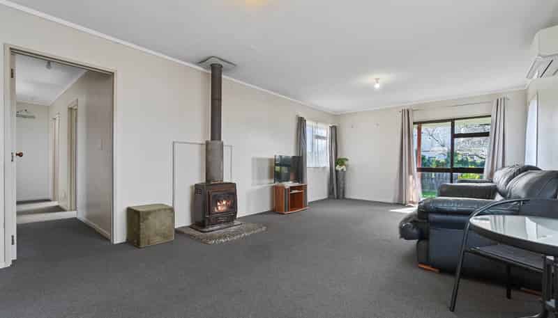 12a George Clay Place, Huntly