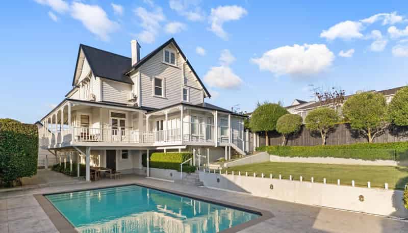 62 Bassett Road, Remuera