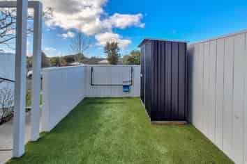 5/2 Jadewynn Drive, Massey